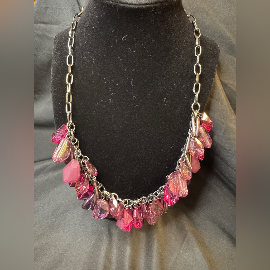 Purple Rhinestone Beaded Gunmetal Necklace 10$